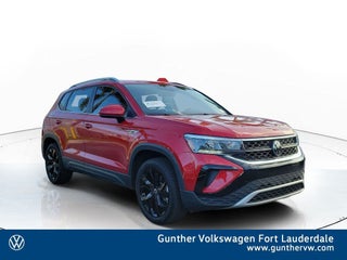 2024 Volkswagen Taos SE