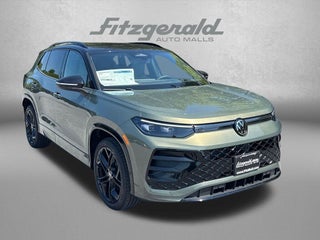 2026 Volkswagen Tiguan SE R Line Black