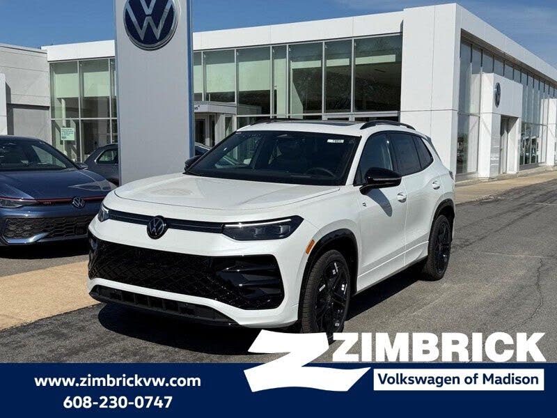 2026 Volkswagen Tiguan SE R Line Black