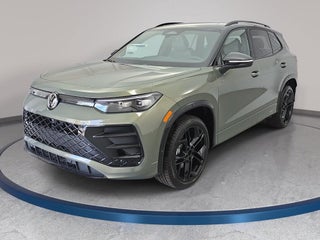 2026 Volkswagen Tiguan SE R Line Black