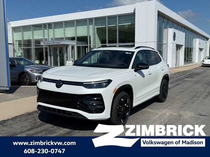 2026 Volkswagen Tiguan SE R Line Black