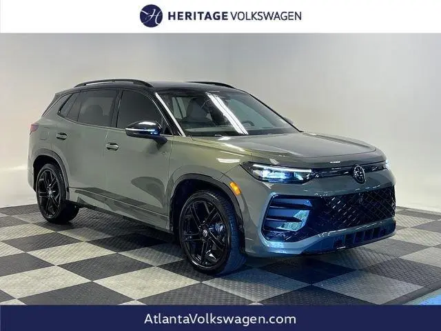 2026 Volkswagen Tiguan SE R Line Black