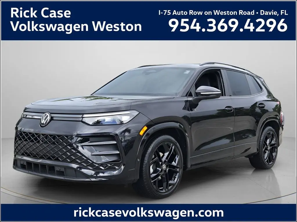 2025 Volkswagen Tiguan SE R Line Black
