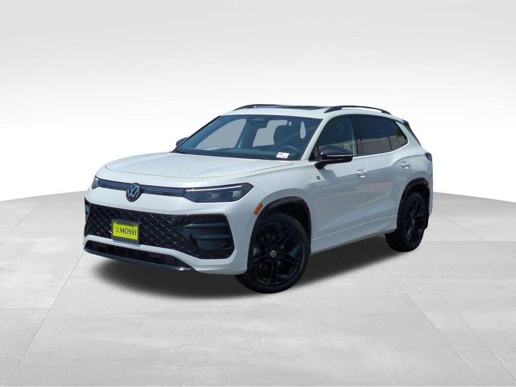 2026 Volkswagen Tiguan SE R Line Black