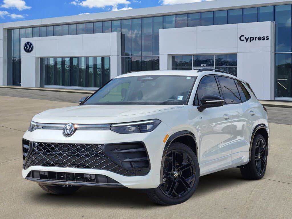 2026 Volkswagen Tiguan SE R Line Black
