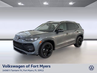 2026 Volkswagen Tiguan SE R Line Black