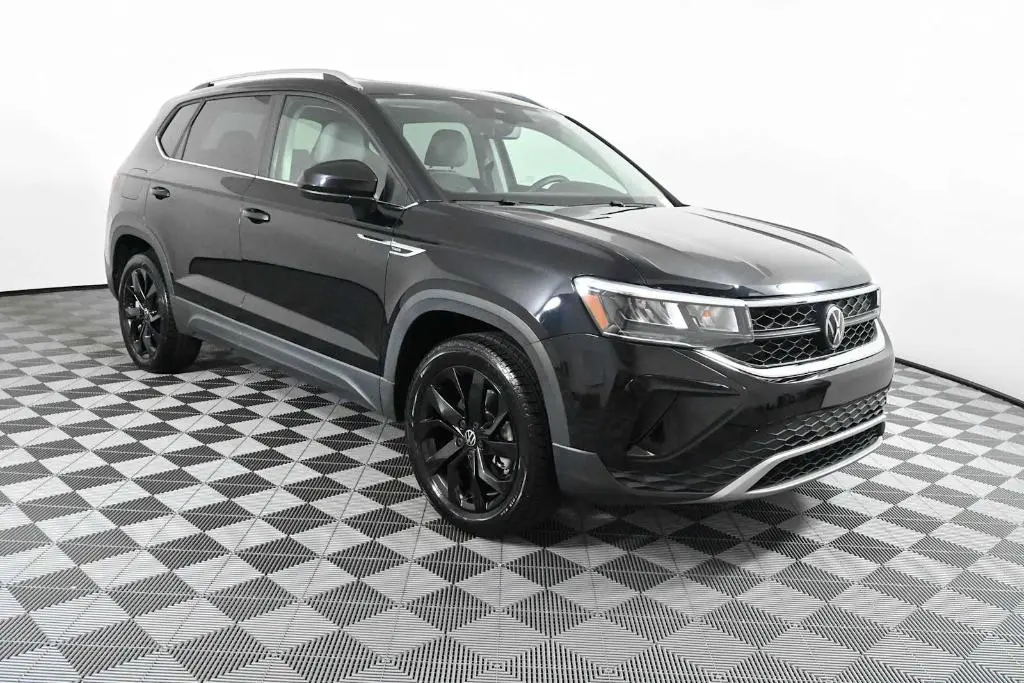 2022 Volkswagen Taos SE
