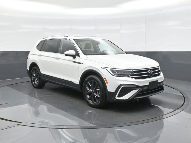 2023 Volkswagen Tiguan SE
