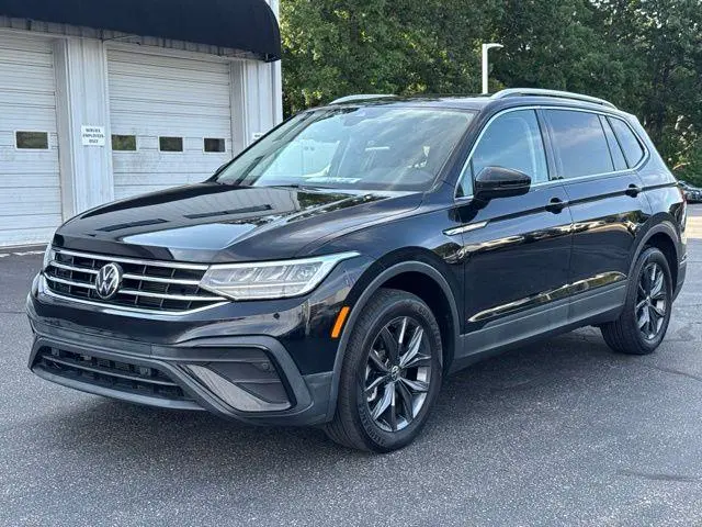 2023 Volkswagen Tiguan SE