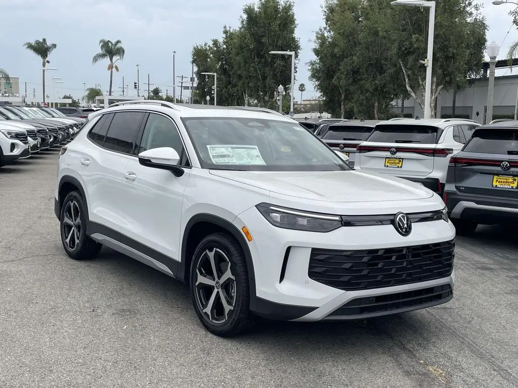 2026 Volkswagen Tiguan SE