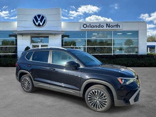2026 Volkswagen Taos SE