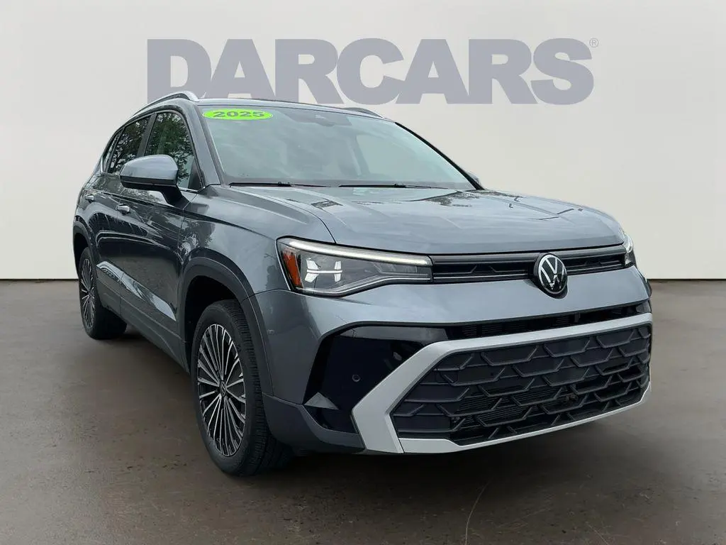 2025 Volkswagen Taos SE