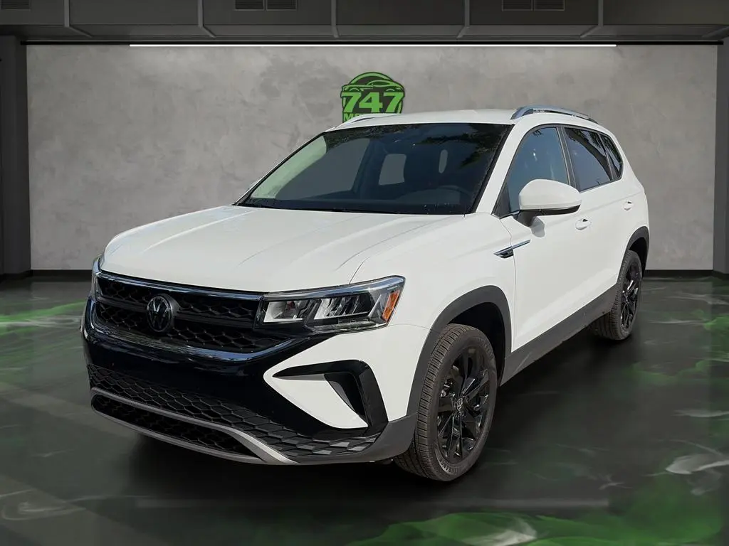 2023 Volkswagen Taos SE