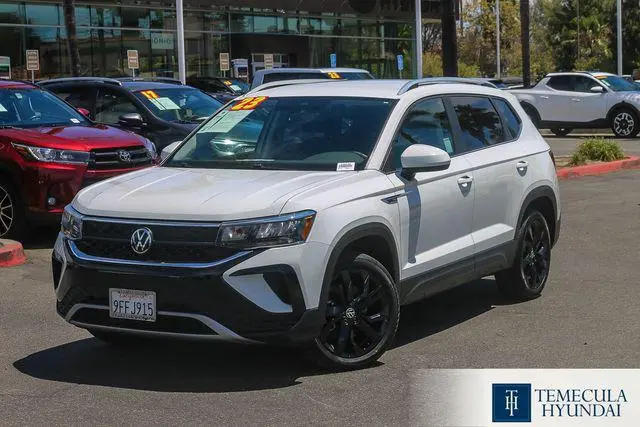2023 Volkswagen Taos SE