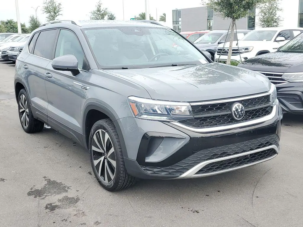 2022 Volkswagen Taos SE