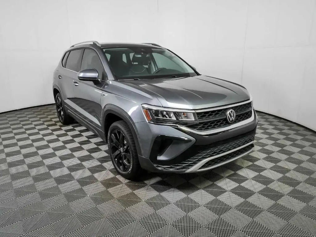2023 Volkswagen Taos SE
