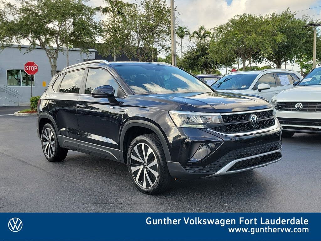 2023 Volkswagen Taos SE
