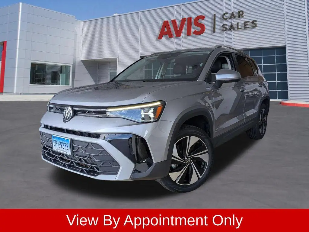 2025 Volkswagen Taos SE
