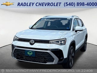 2025 Volkswagen Taos SE