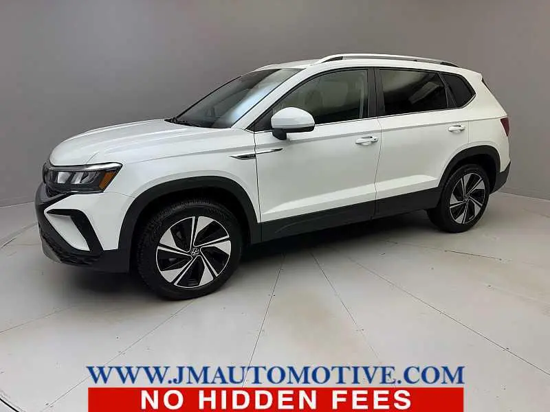 2024 Volkswagen Taos SE