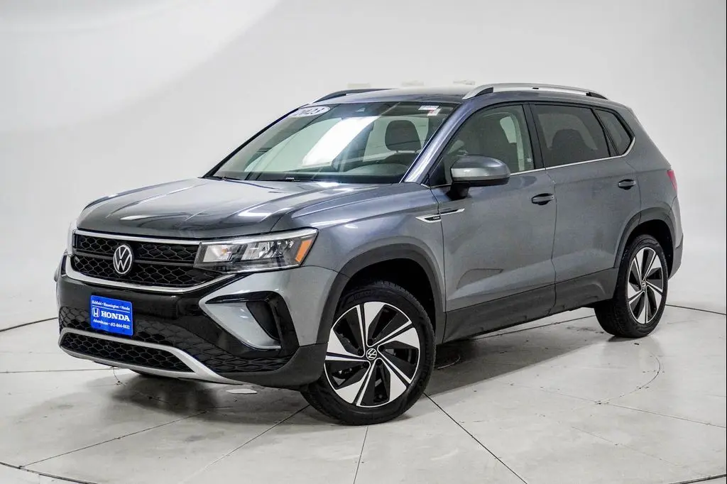 2023 Volkswagen Taos SE