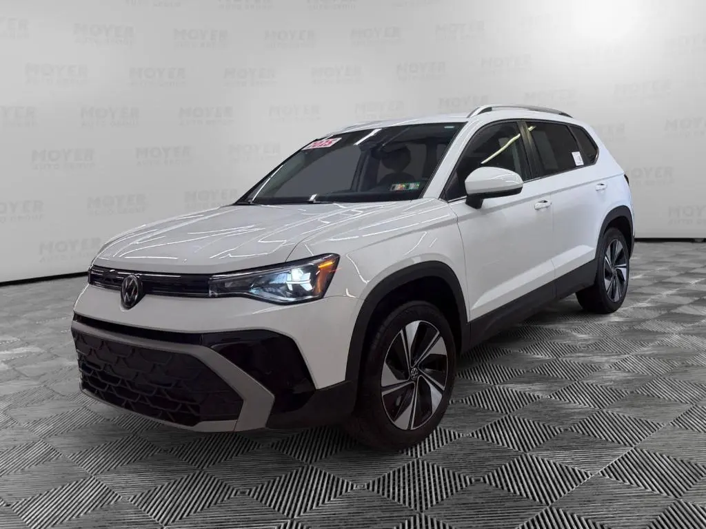 2025 Volkswagen Taos SE