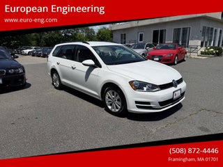 2017 Volkswagen Golf SportWagen