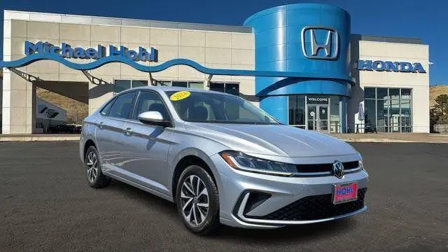2025 Volkswagen Jetta S