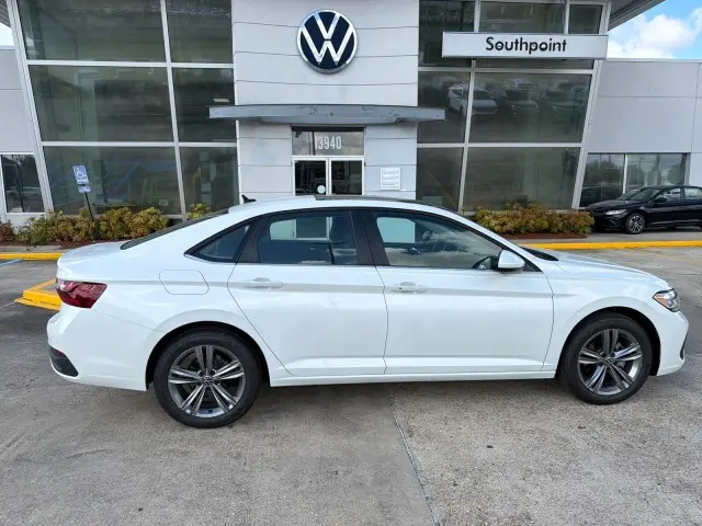 2024 Volkswagen Jetta SE