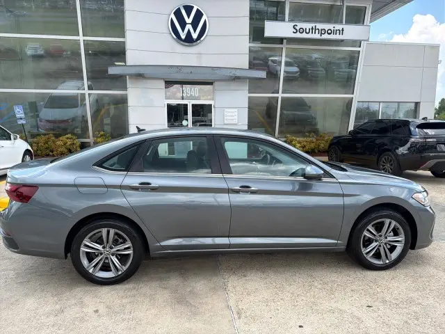 2023 Volkswagen Jetta SE