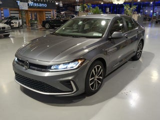 2025 Volkswagen Jetta SE