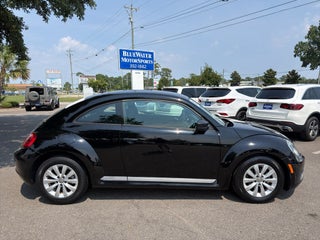 2013 Volkswagen Beetle Entry