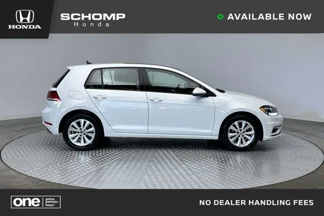 2020 Volkswagen Golf TSI