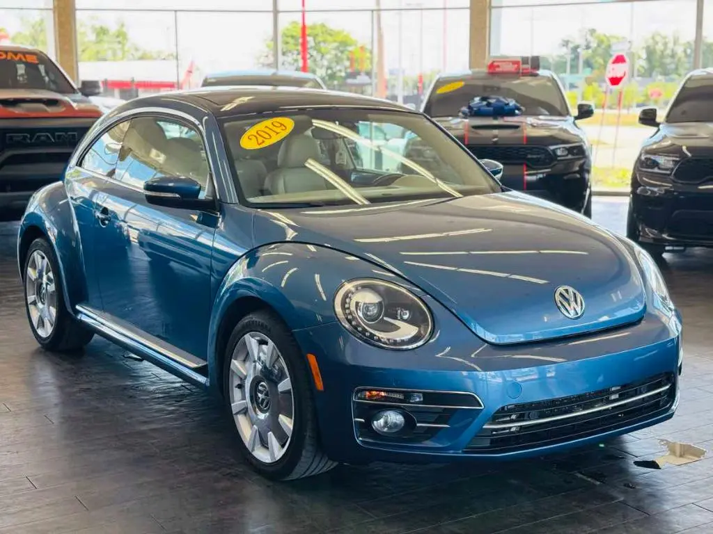 2019 Volkswagen Beetle SE