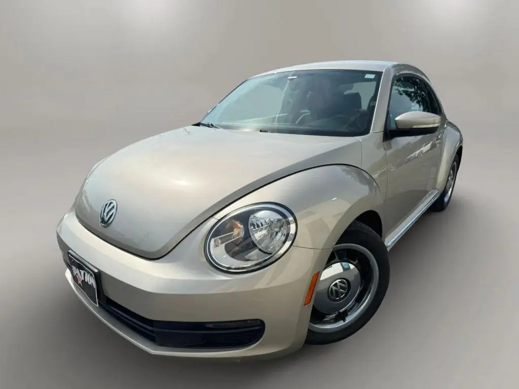 2013 Volkswagen Beetle Fender Edition