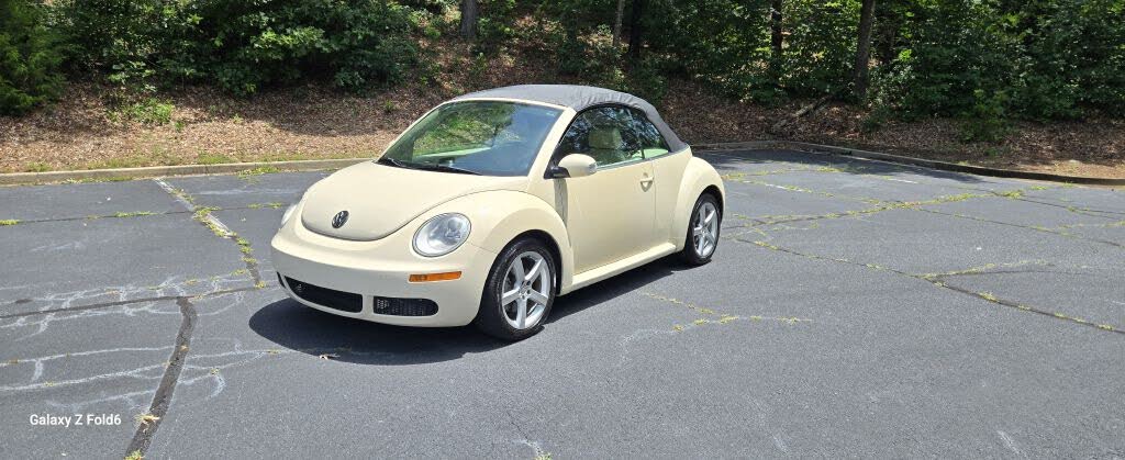 2010 Volkswagen New Beetle