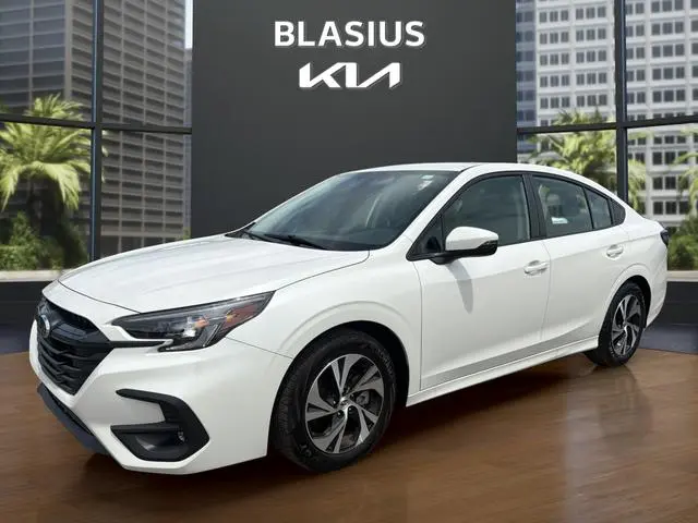 2025 Subaru Legacy Premium