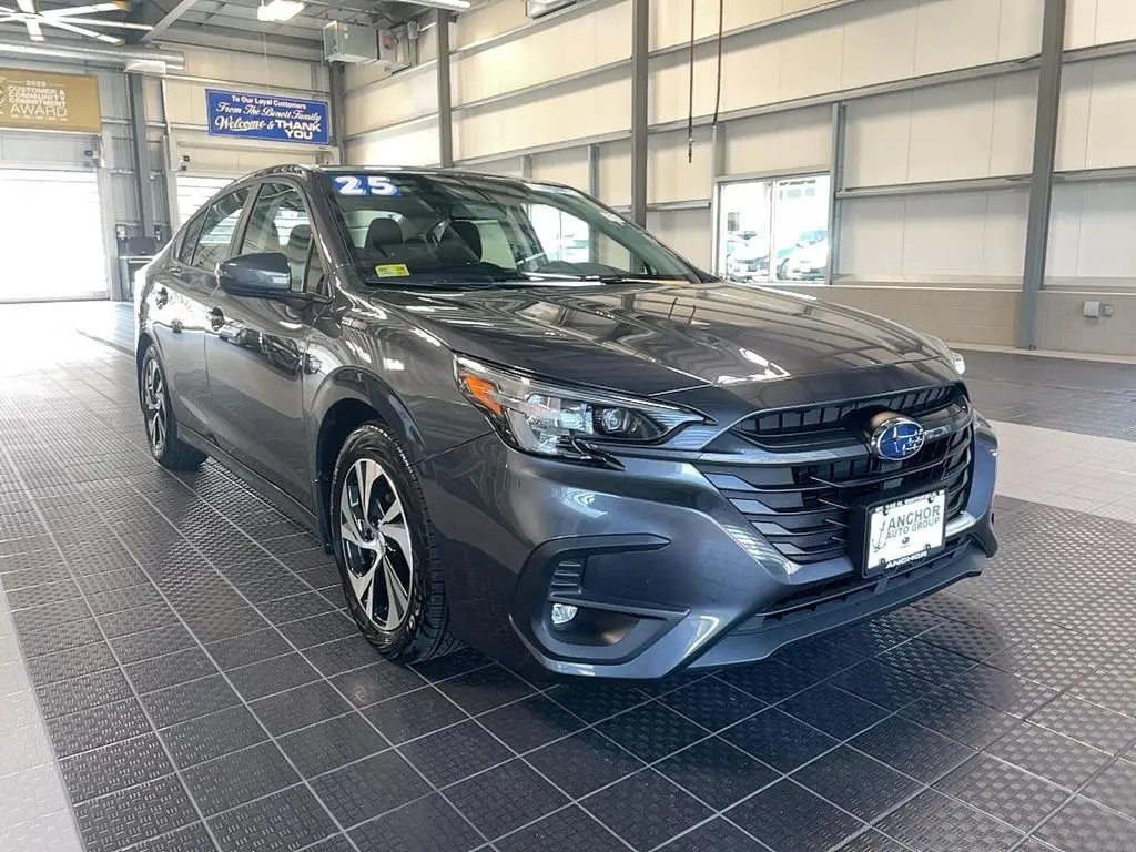 2025 Subaru Legacy Premium