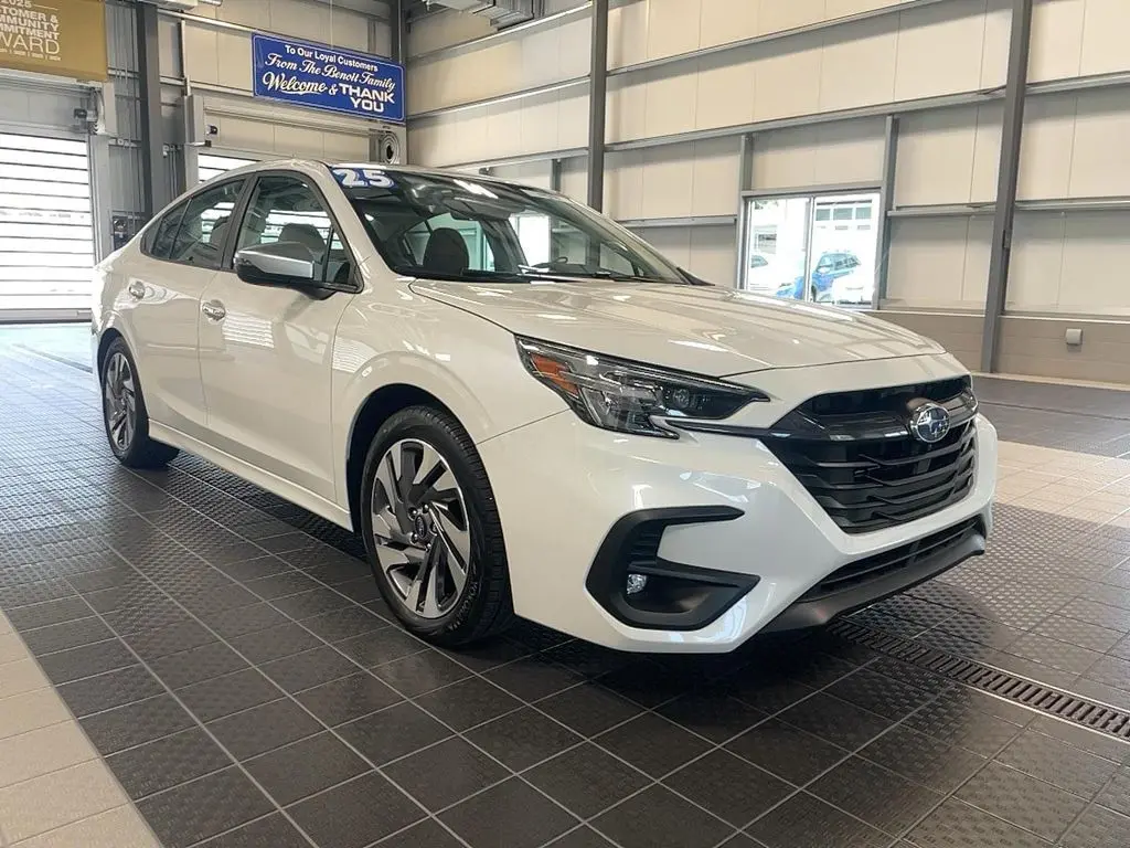 2025 Subaru Legacy Touring XT