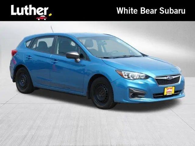 2017 Subaru Impreza 2.0i
