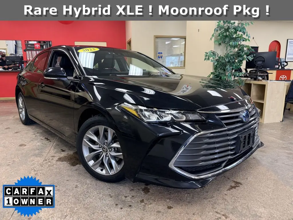 2022 Toyota Avalon XLE Plus