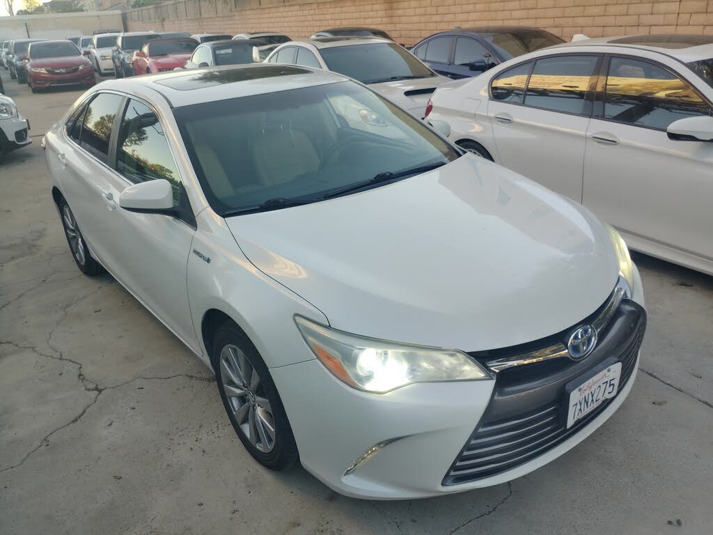 2015 Toyota Camry Hybrid XLE