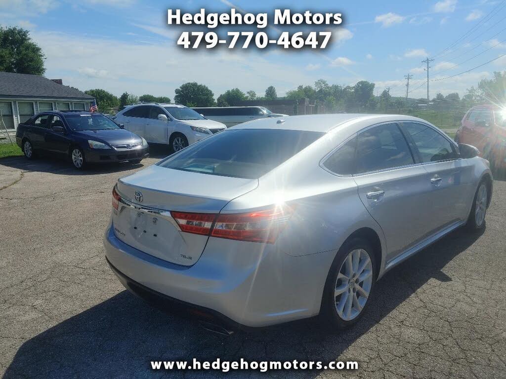 2013 Toyota Avalon XLE