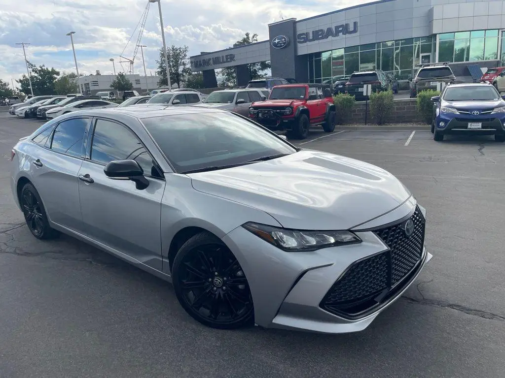 2022 Toyota Avalon XSE