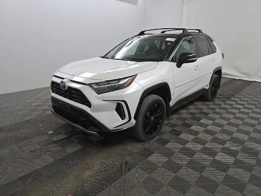 2023 Toyota RAV4 Hybrid SE