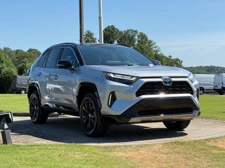 2024 Toyota RAV4 Hybrid SE