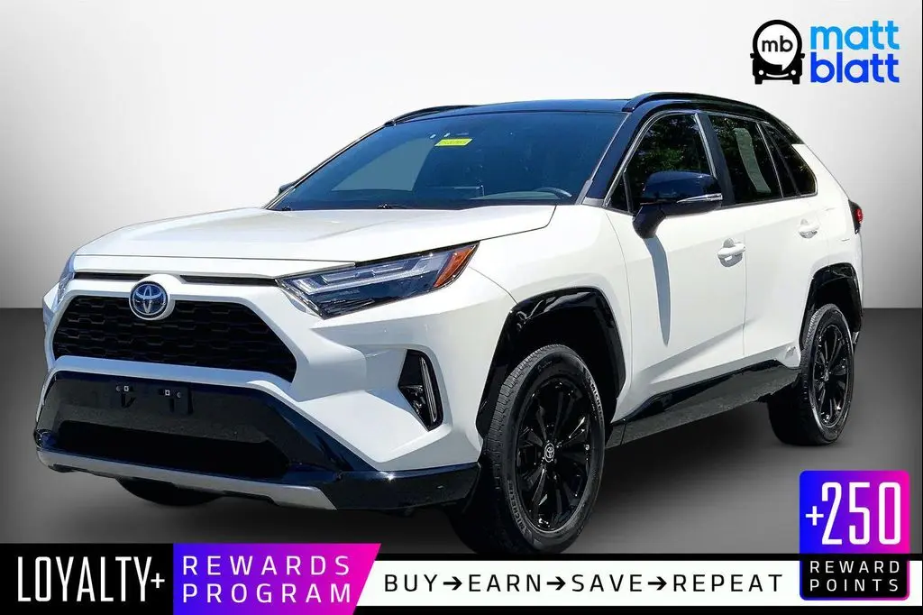 2022 Toyota RAV4 Hybrid SE
