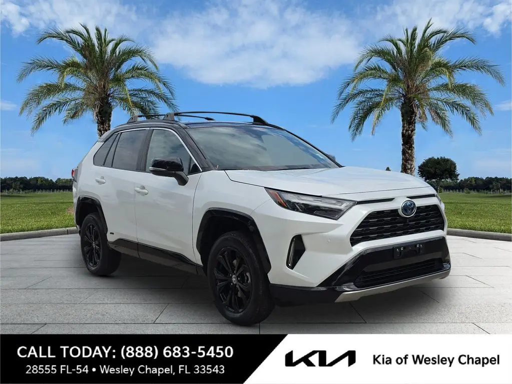 2023 Toyota RAV4 Hybrid SE