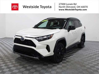 2022 Toyota RAV4 Hybrid SE