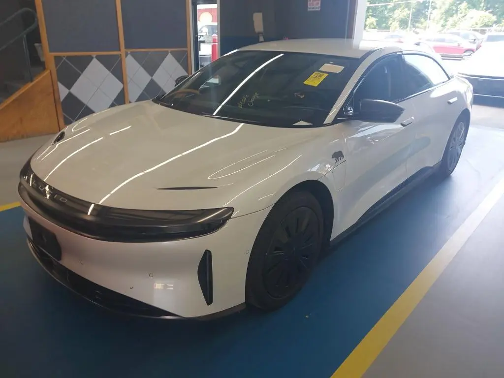 2025 Lucid Air Touring